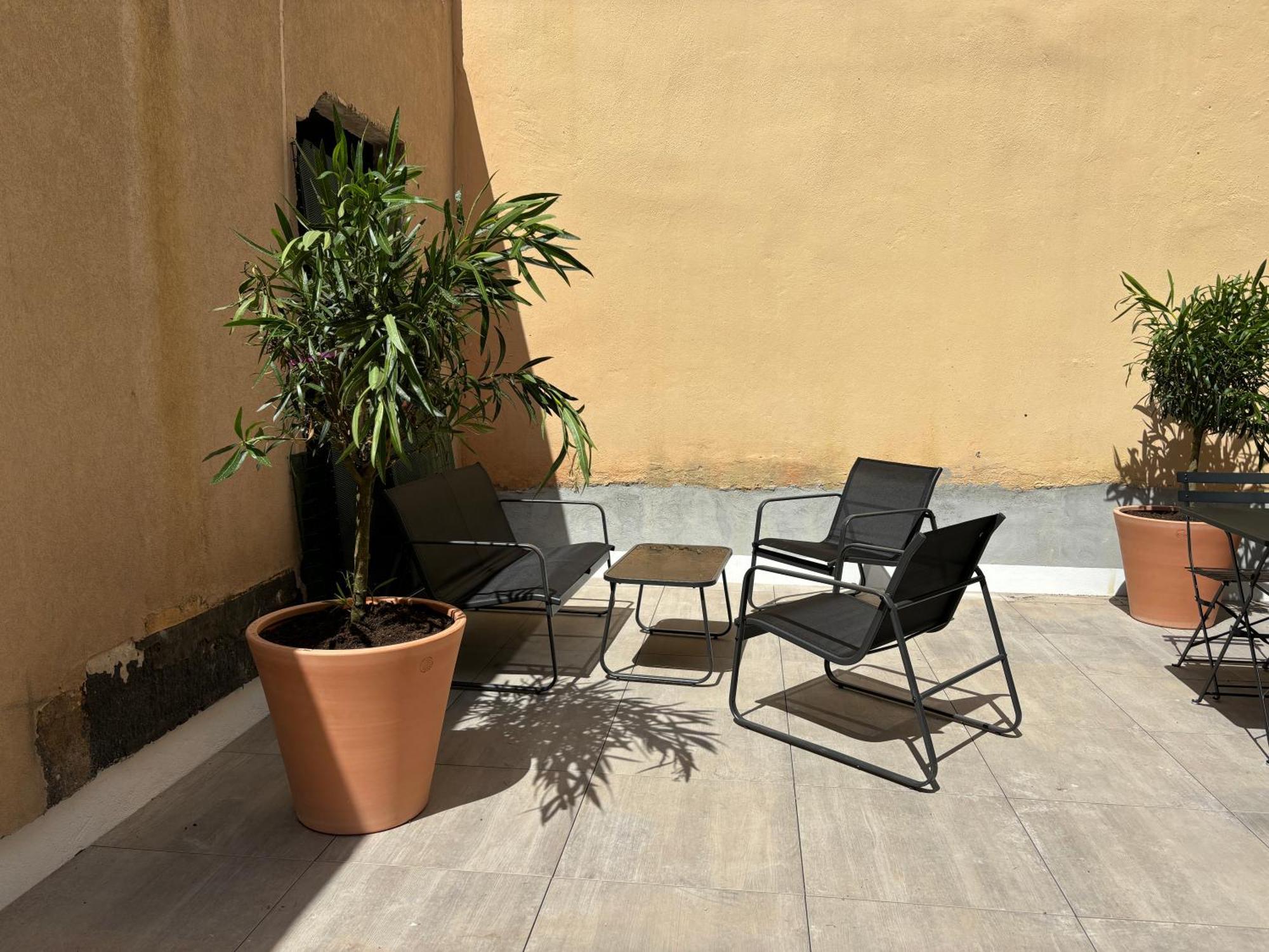 Studio Spacieux Avec Patio En Centre Ville Cavalaire-sur-Mer Ngoại thất bức ảnh